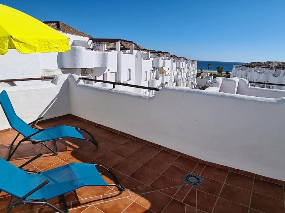 Ático duplex con vistas al mar en Zahara de los Atunes Exterior foto